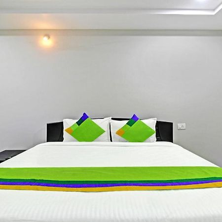 Itsy Hotels Sunrise Grand, Hitech City Hyderabad Exterior foto